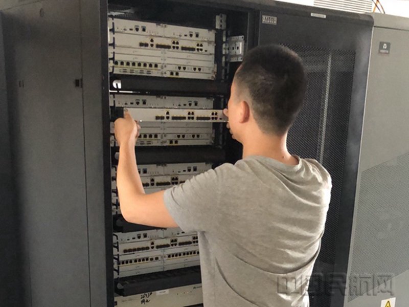 网络维护外包：企业数字化转型的新风向标